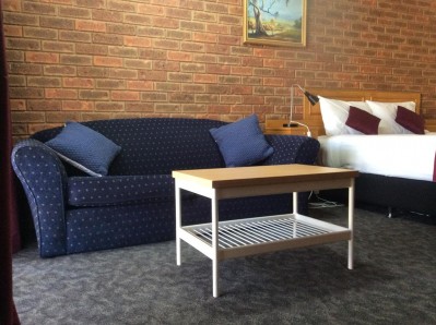 Comfort Queen With Sofa