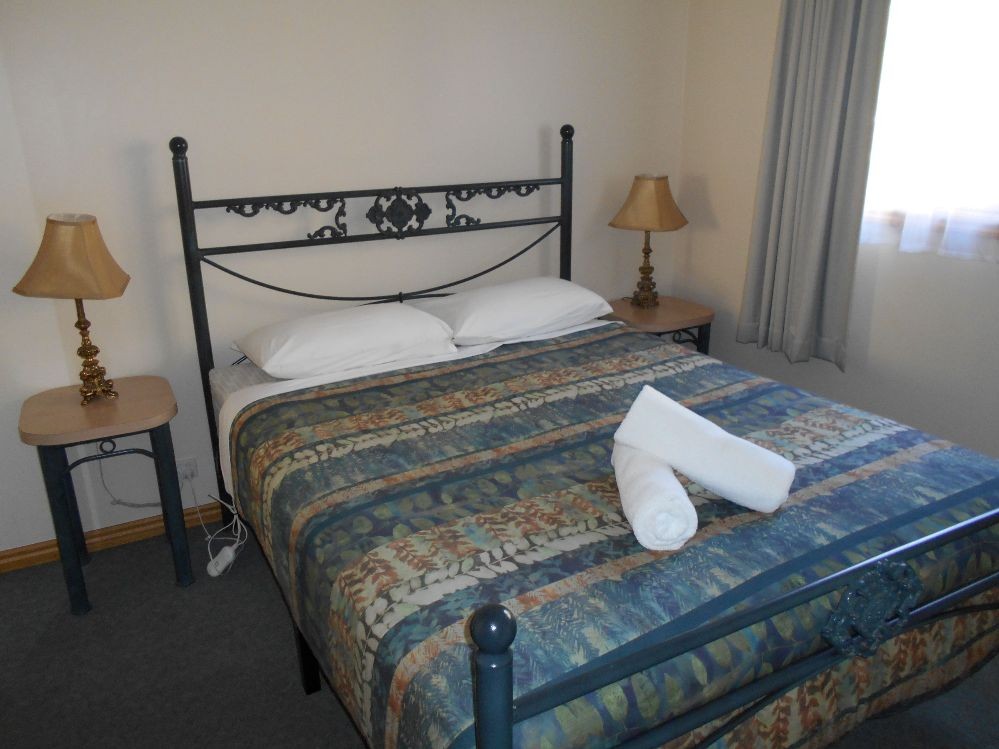 Luxury Two-Bedroom Cottage