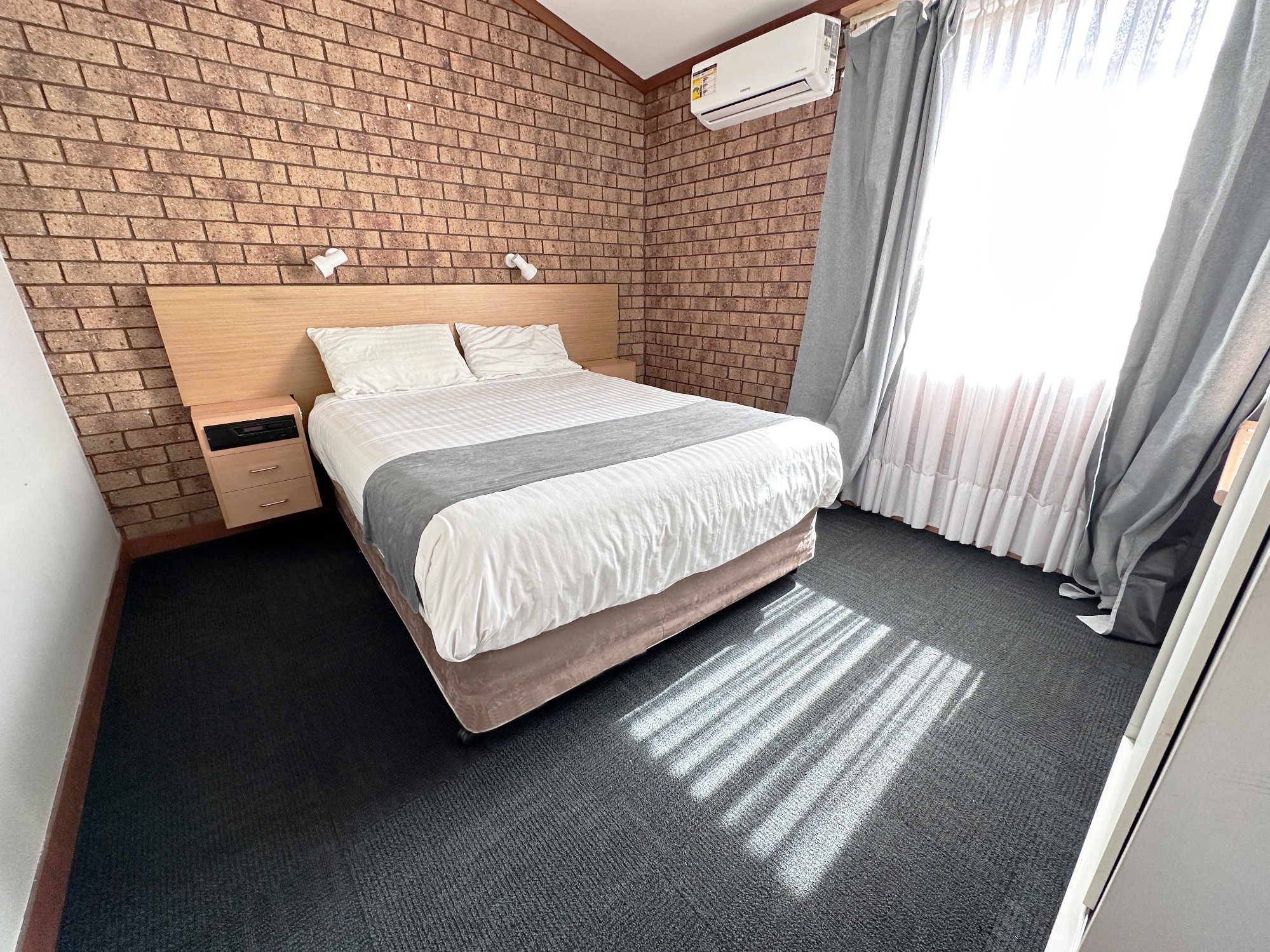 1 Bedroom Apartment With Kitchenette