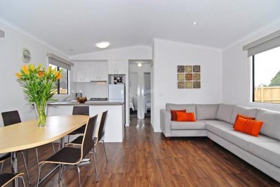 Self Contained Two-Bedroom Cabin