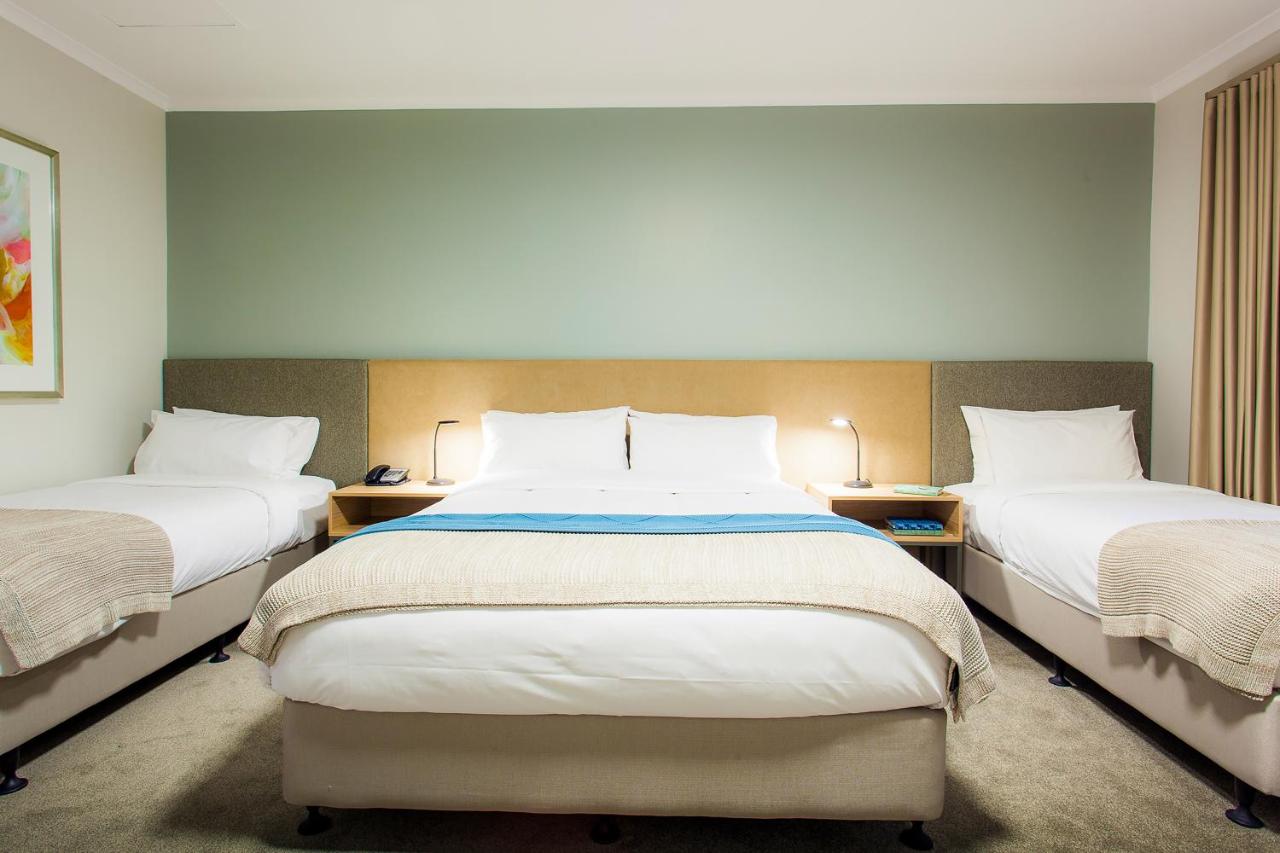 Deluxe Family Room With Kitchenette