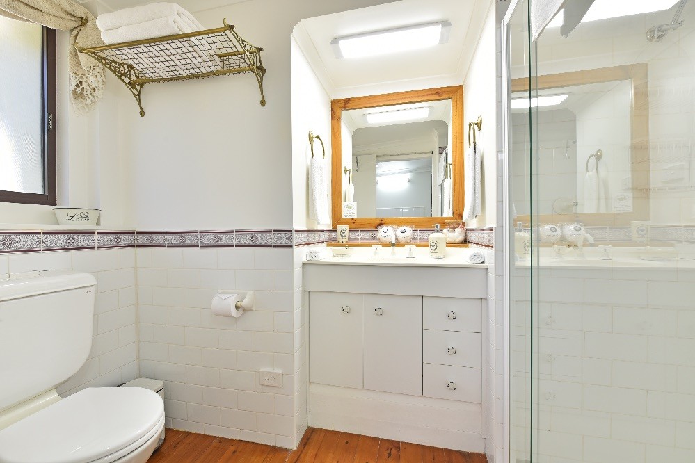 Cottage 1: Studio Cottage