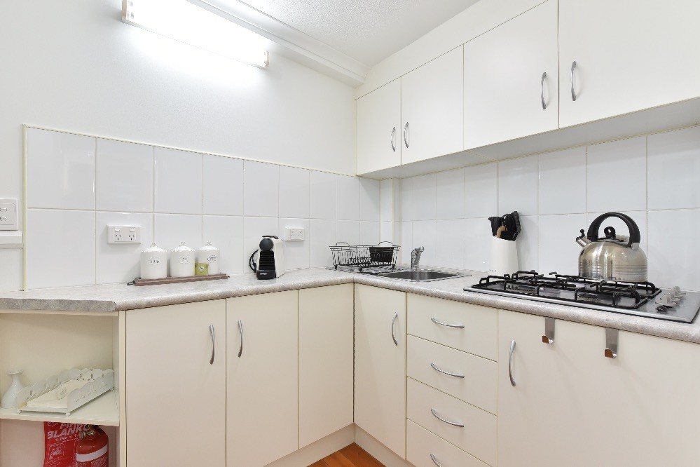 Cottage 1: Studio Cottage