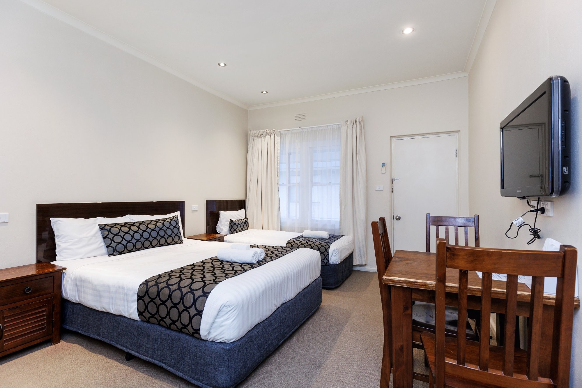 Executive Family Room