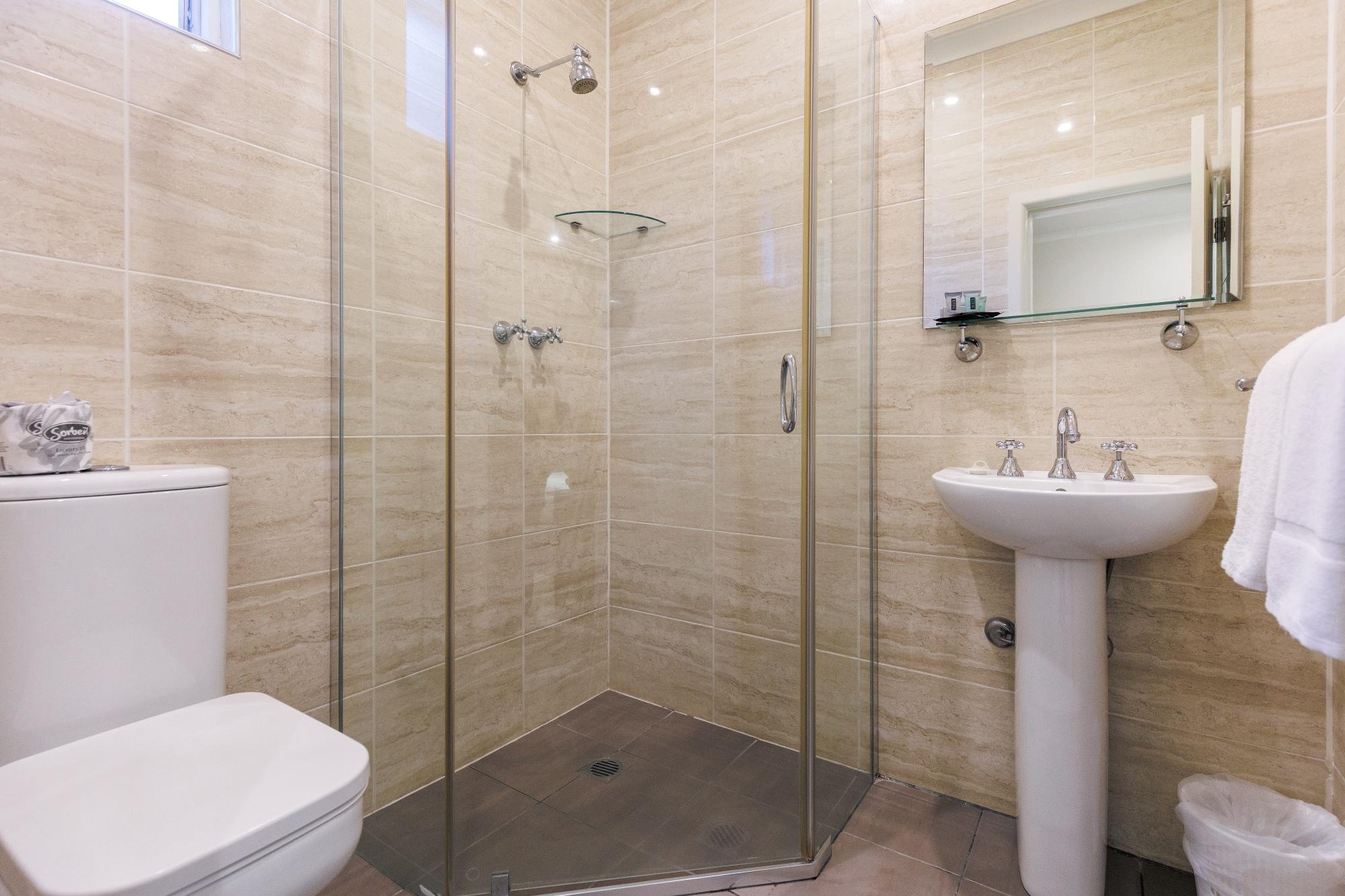 Executive Family Room