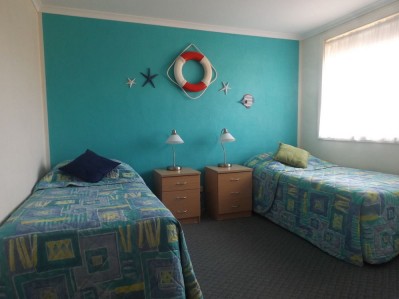 2 BDR Upstairs Seaview Balcony - 3nights