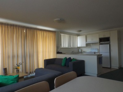 2 BDR Upstairs Seaview Balcony - 3nights