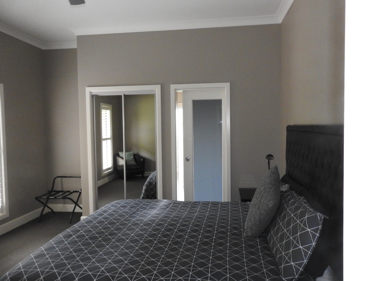 Deluxe One Bedroom Apartment