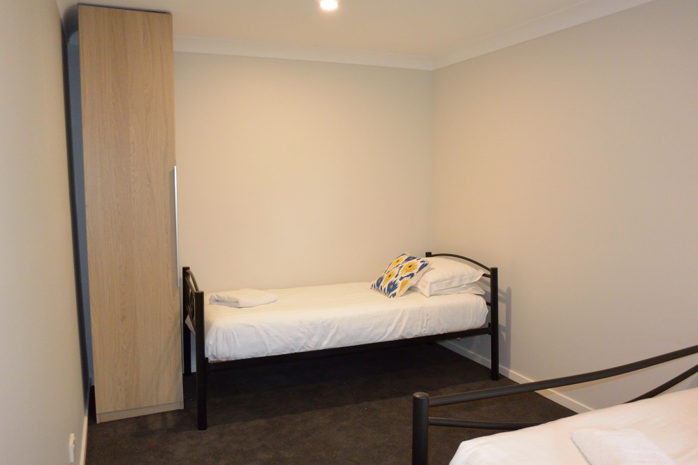 2 Bedroom Apartments 5 Or 6