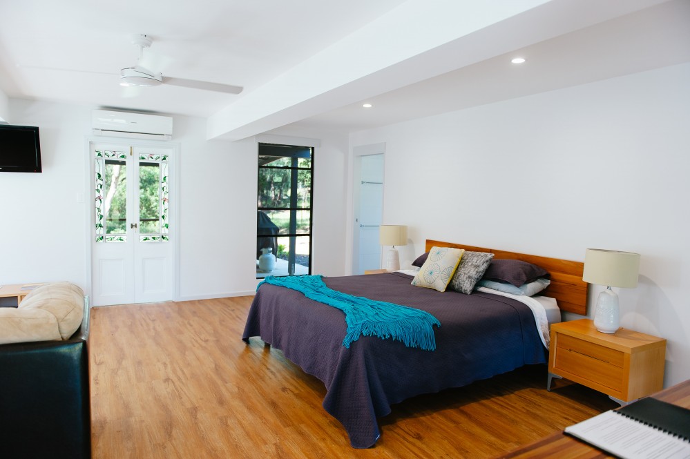 Self Contained Rainforest Cabin