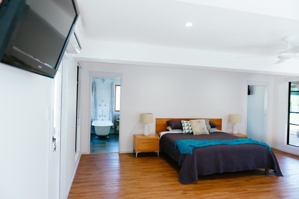 Self Contained Rainforest Cabin