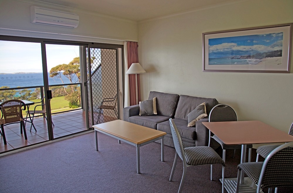 Bookings247 Amooran Oceanside Apartments And Motel