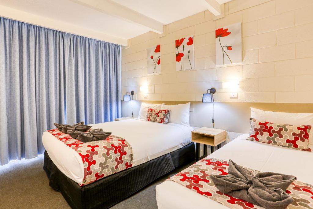 Interconnecting Rooms