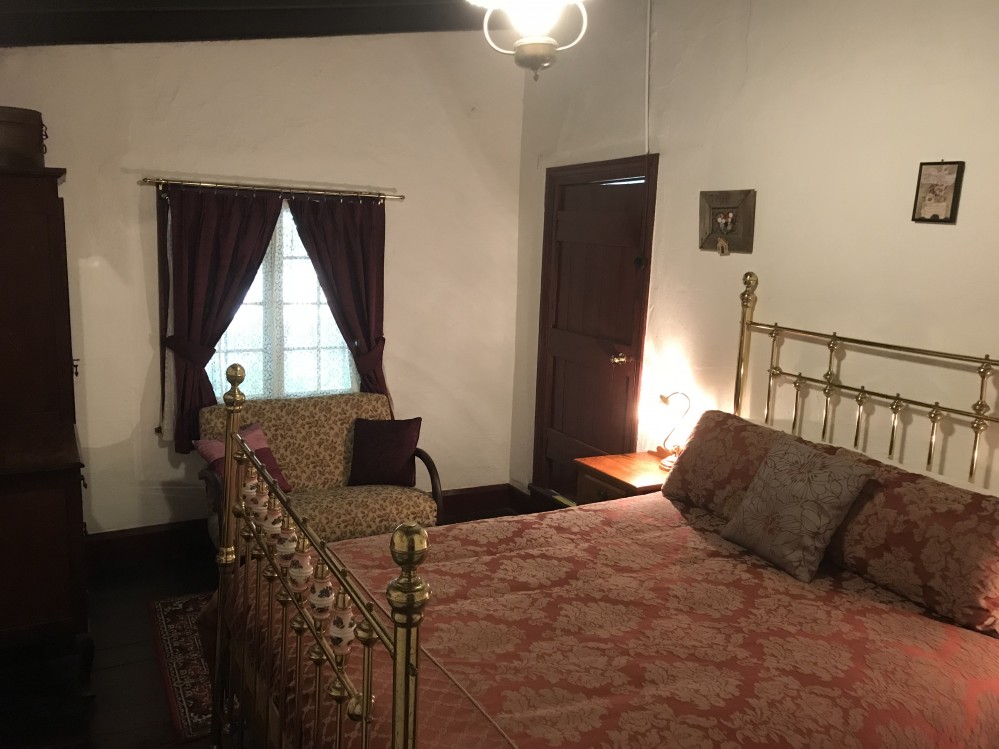 Queen Room  With Ensuite