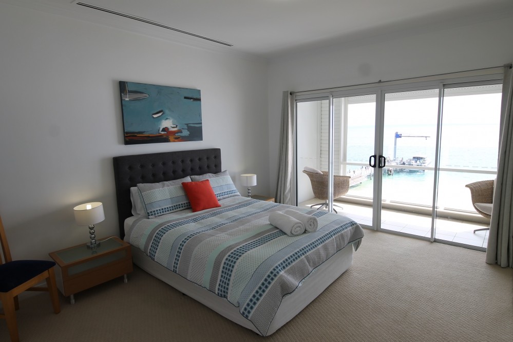 Deep Blue 15 Tangalooma