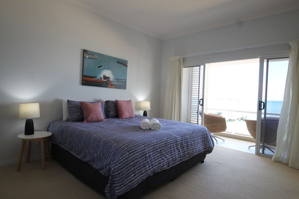 Deep Blue 11 Tangalooma