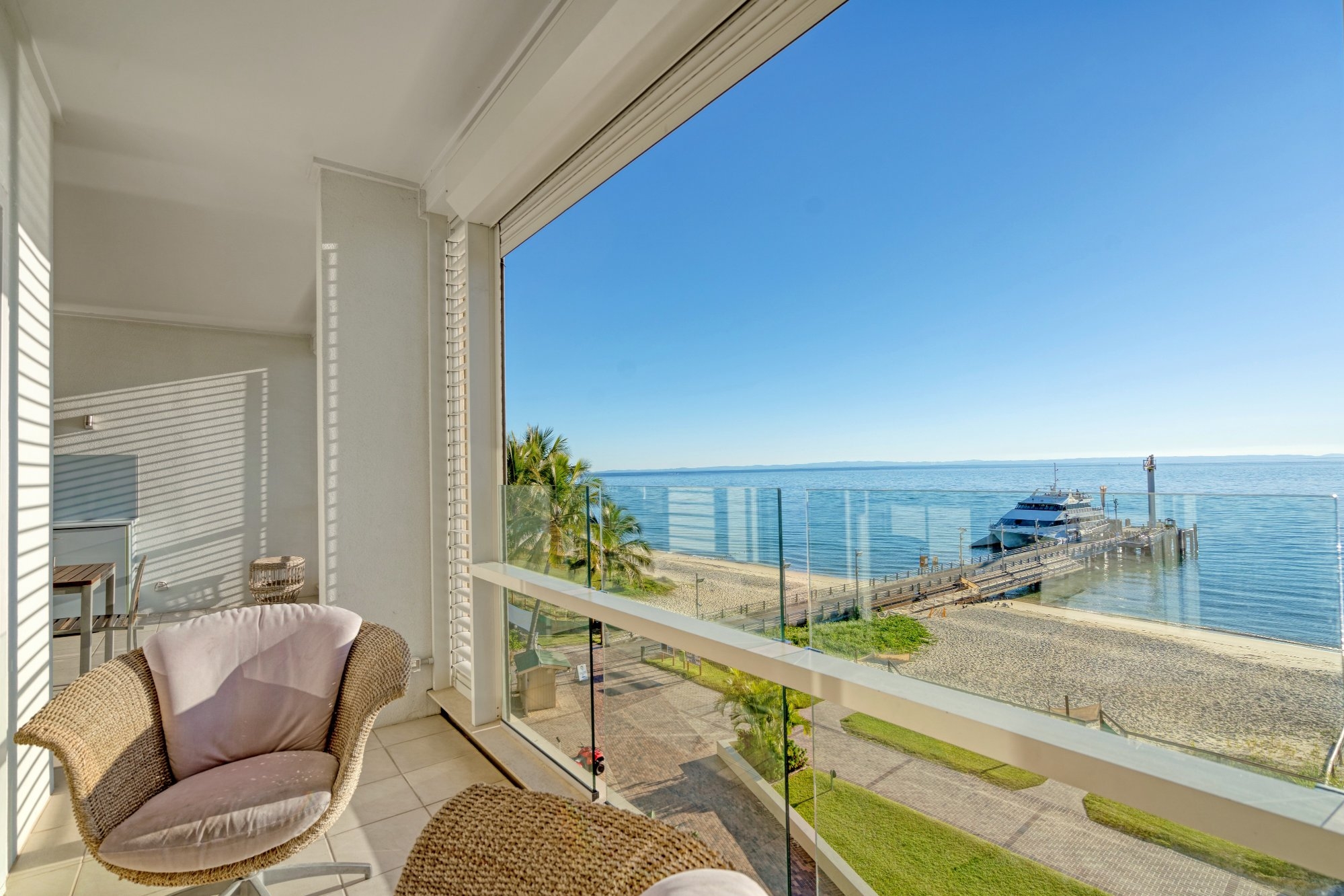 Deep Blue 12 Tangalooma