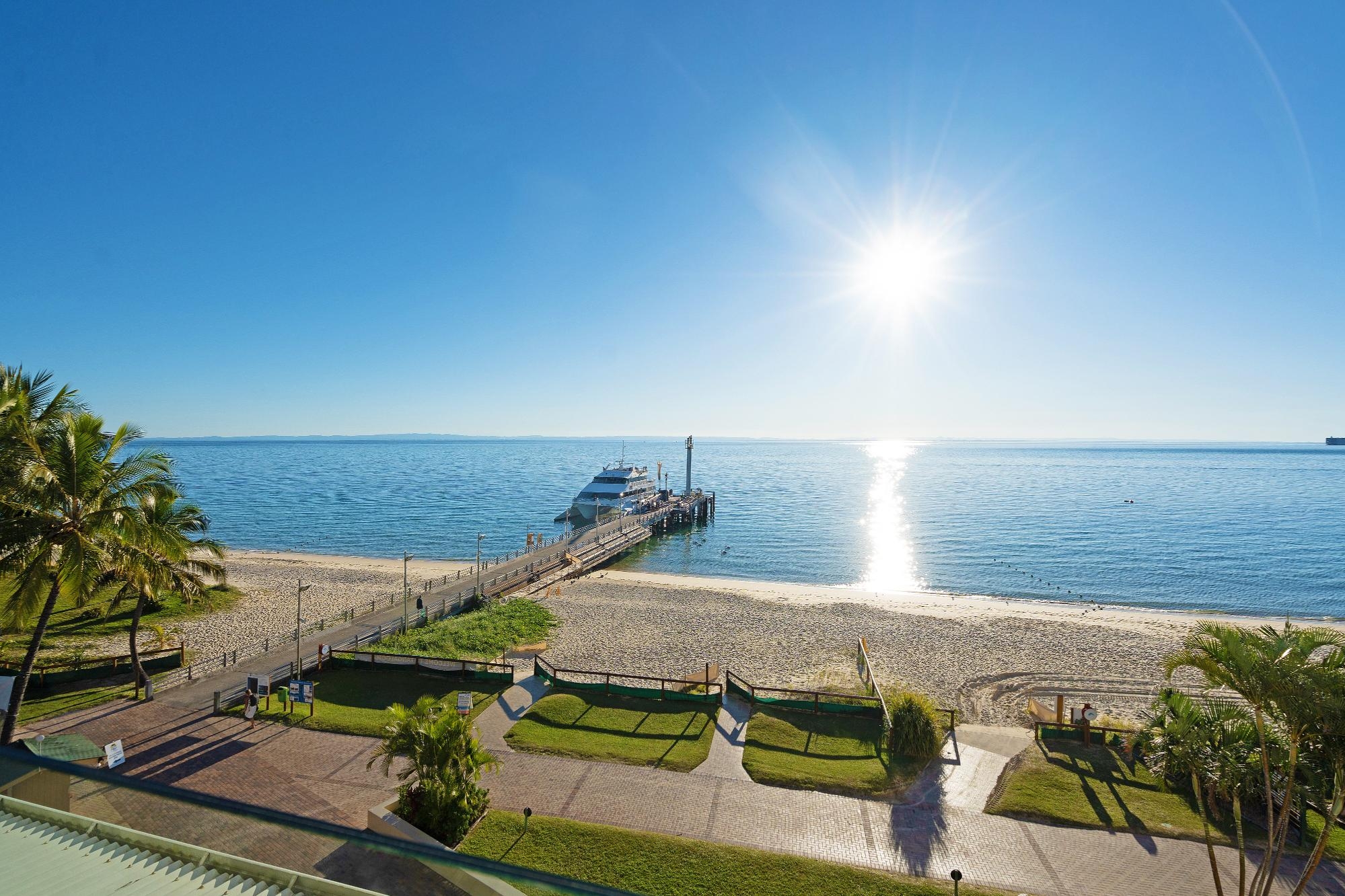 Deep Blue 12 Tangalooma