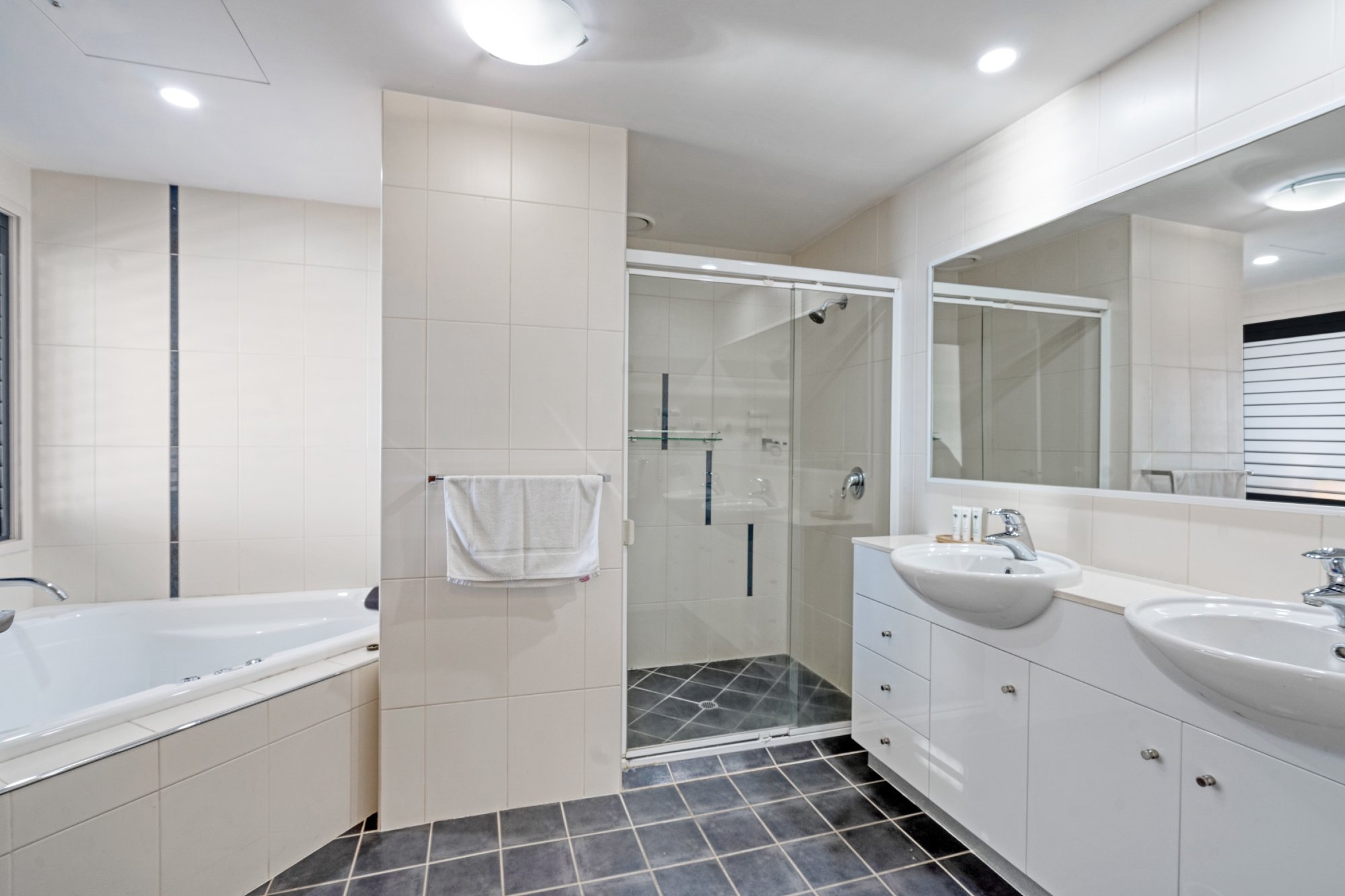 Deep Blue 12 Tangalooma