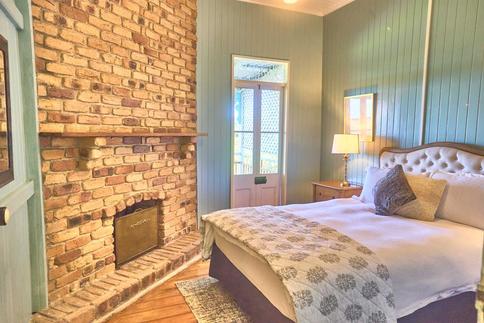 Rosecliffe Farmhouse - A Noosa Hinterland Farm Stay & Nature Retreat